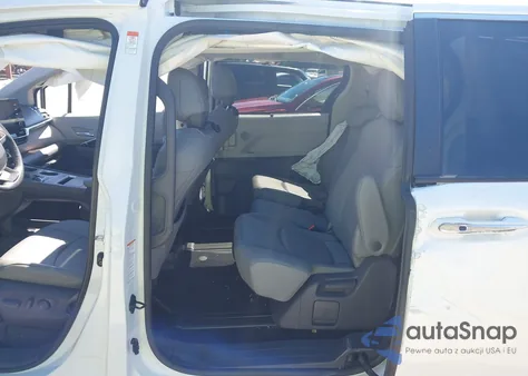 2021 Toyota Sienna Xle z USA, uszkodzony, nr VIN 5TDYRKEC2MS003444